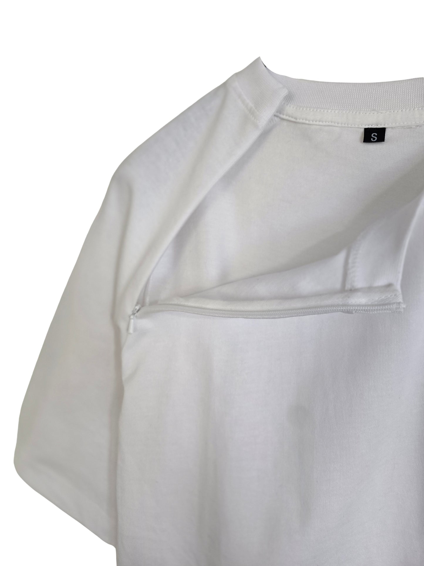 '2026 Horse' Organic Cotton T-Shirt with concealed zipper for Chemo port access